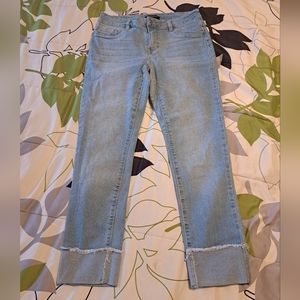 D. Jeans Frayed Roll Cuff Stretchy Jeans